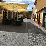 Casa Zona Velha - Caetano * Funchal (Madeira)