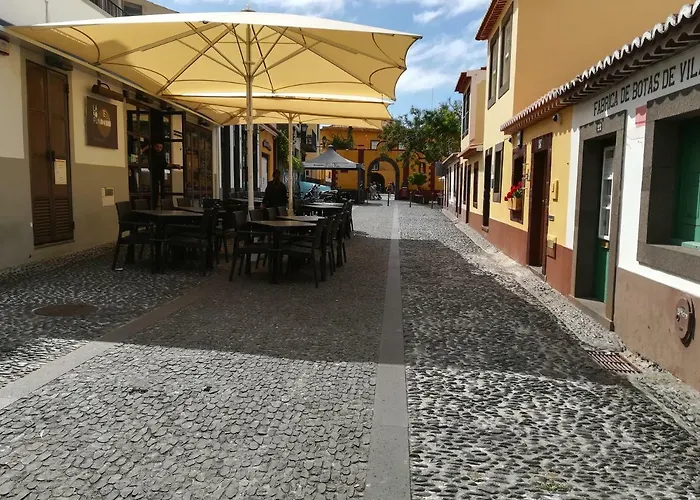 Casa Zona Velha - Caetano * Funchal (Madeira)