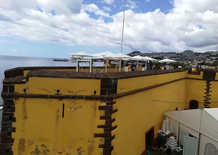 Casa Zona Velha - Caetano Funchal (Madeira)